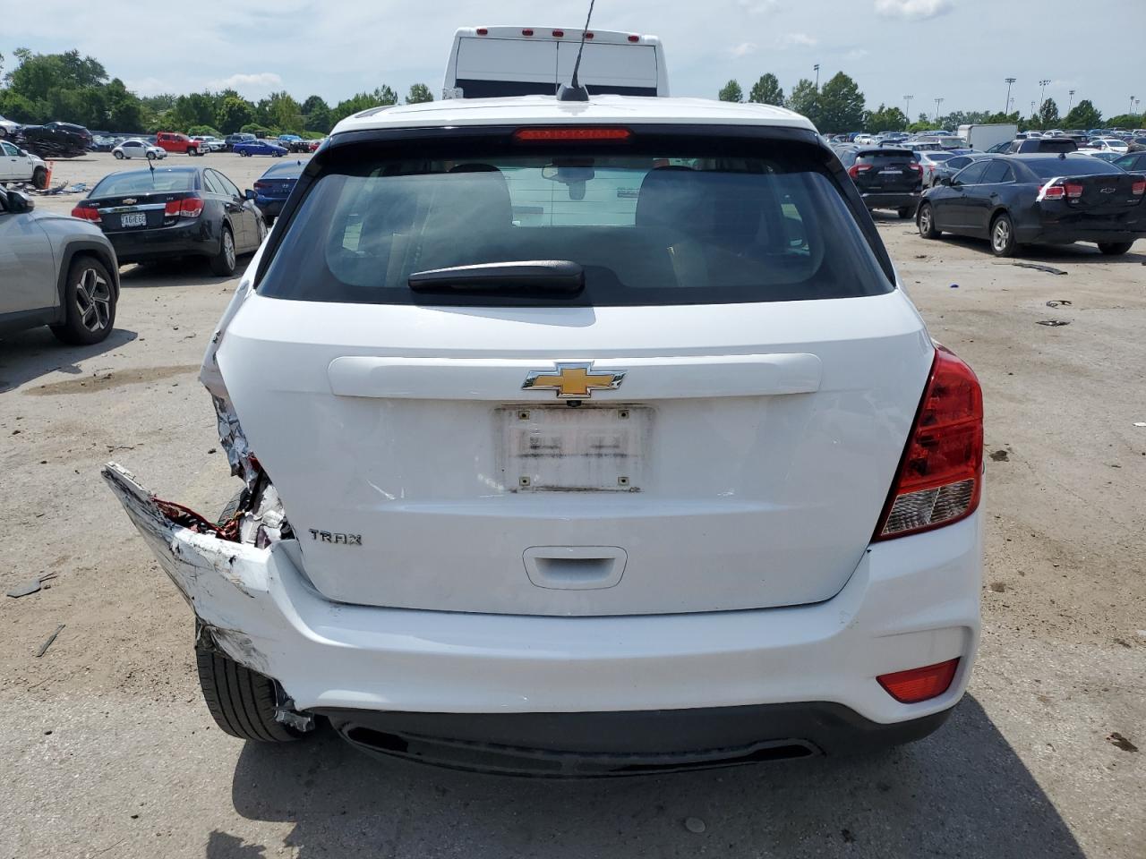 2017 Chevrolet Trax Ls VIN: 3GNCJKSB9HL270788 Lot: 62701795