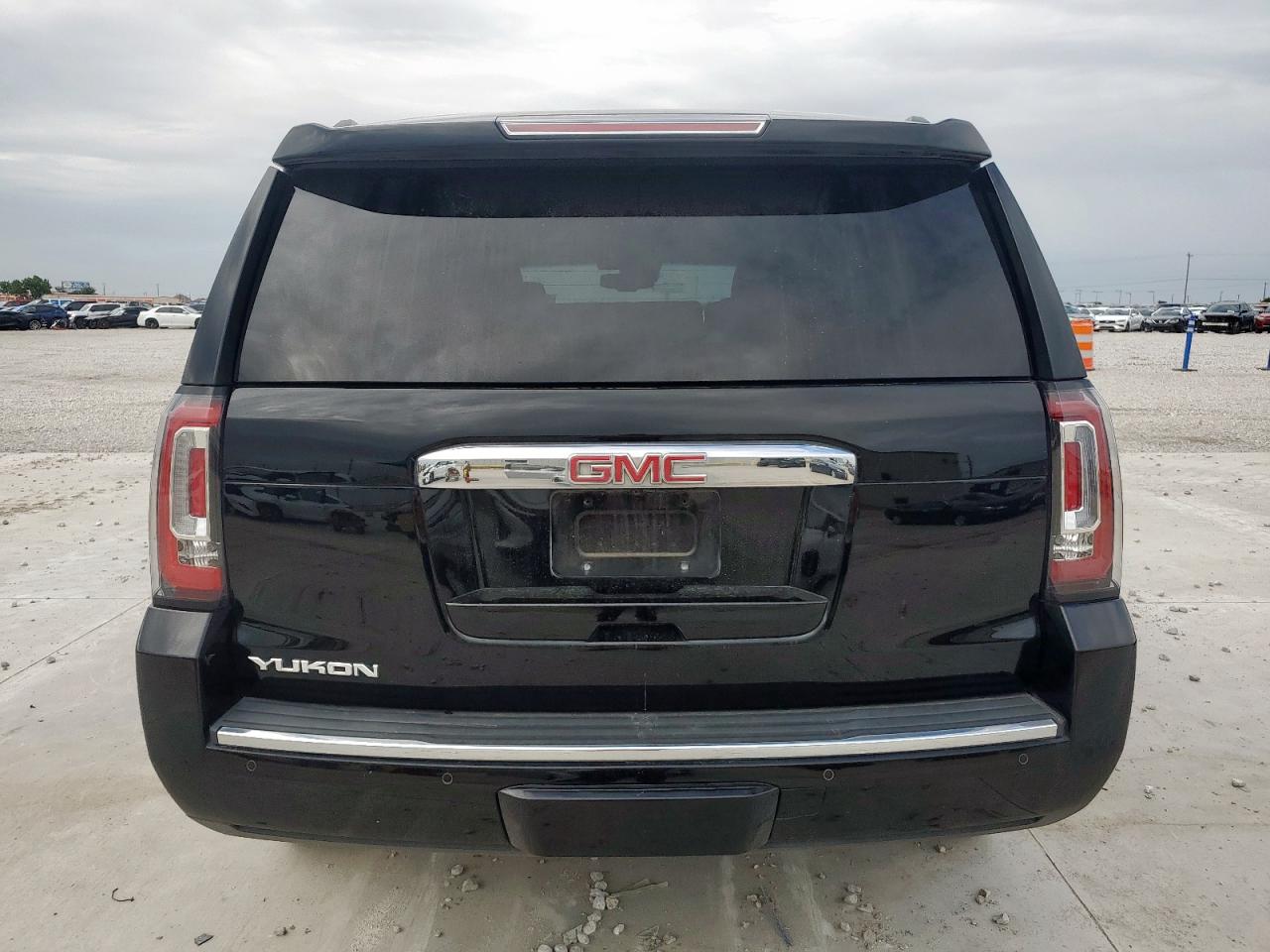 2017 GMC Yukon Denali VIN: 1GKS1CKJ9HR390072 Lot: 63563155
