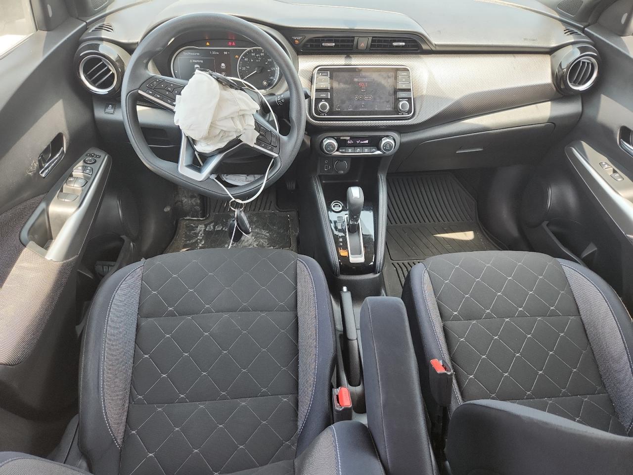 2019 Nissan Kicks S VIN: 3N1CP5CU8KL480012 Lot: 64538845