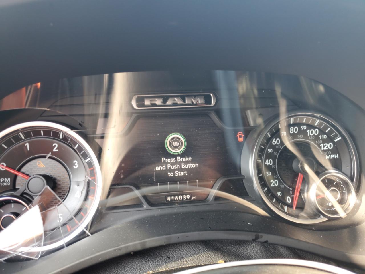 2019 Ram 2500 Laramie VIN: 3C6UR5FL0KG615384 Lot: 63589545