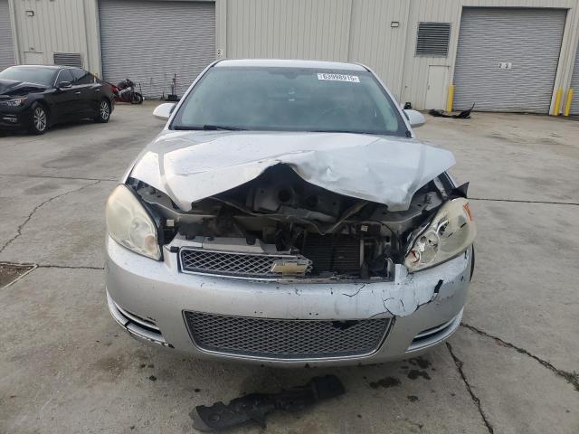 Sedans CHEVROLET IMPALA 2014 Srebrny