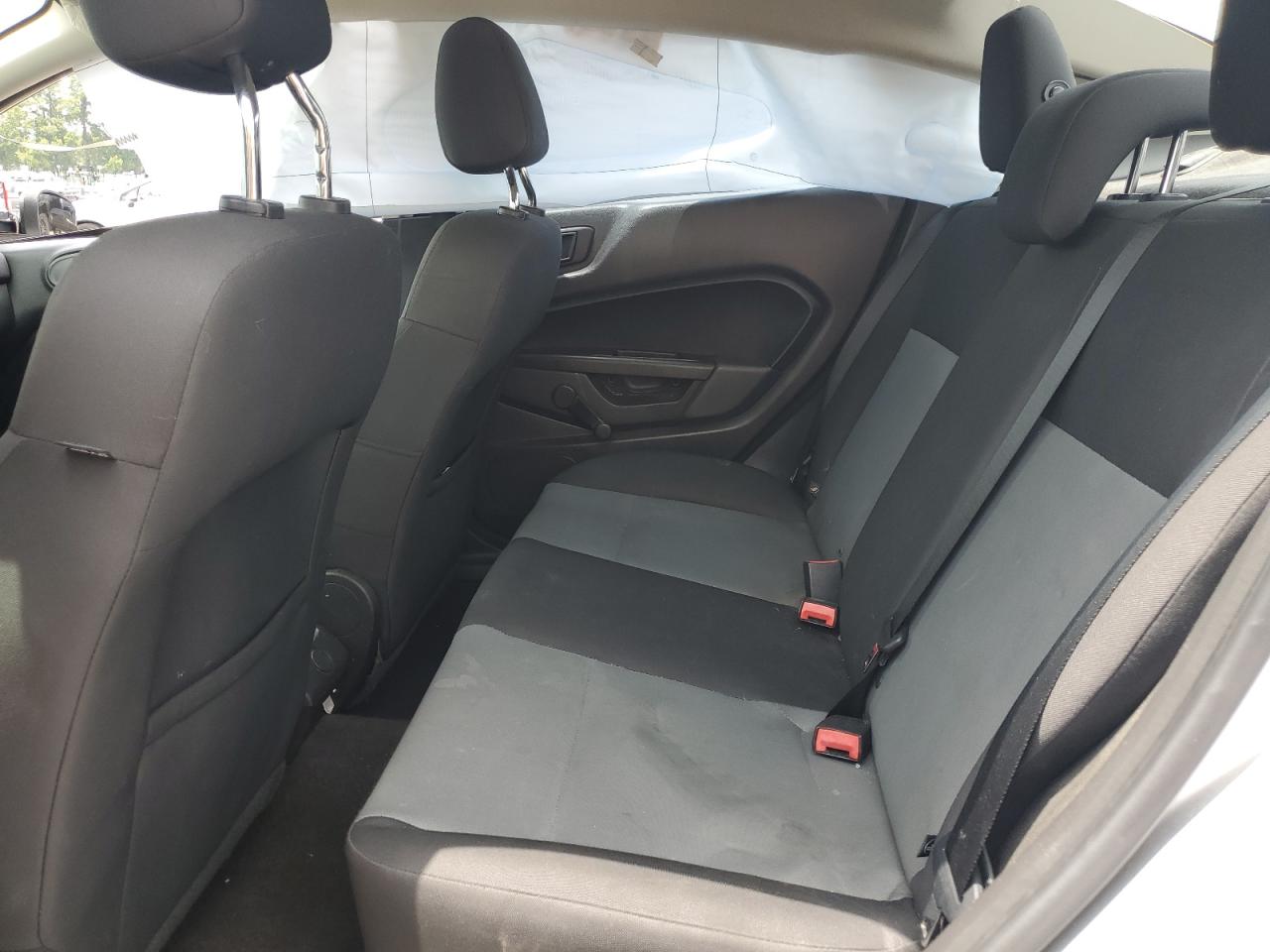 3FADP4AJ8GM142279 2016 Ford Fiesta S