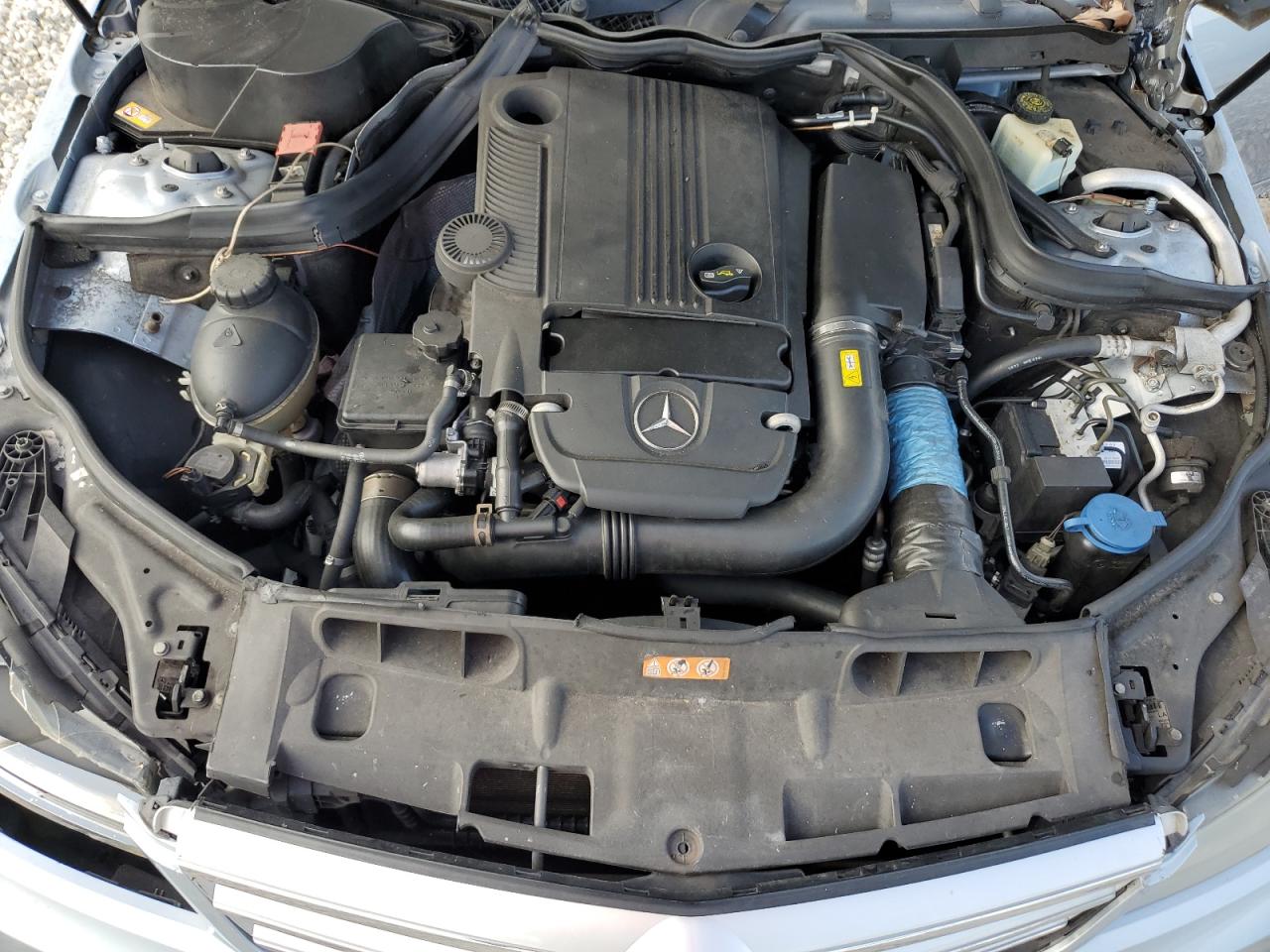 2013 Mercedes-Benz C 250 VIN: WDDGF4HB1DR255869 Lot: 64440475