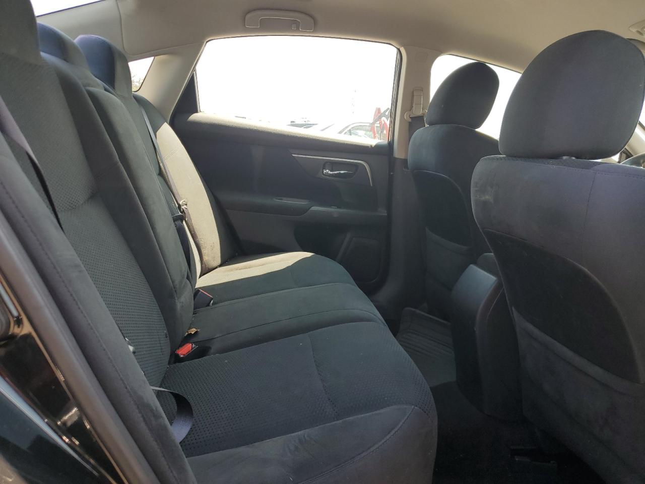 2015 Nissan Altima 2.5 VIN: 1N4AL3APXFC182683 Lot: 64938075