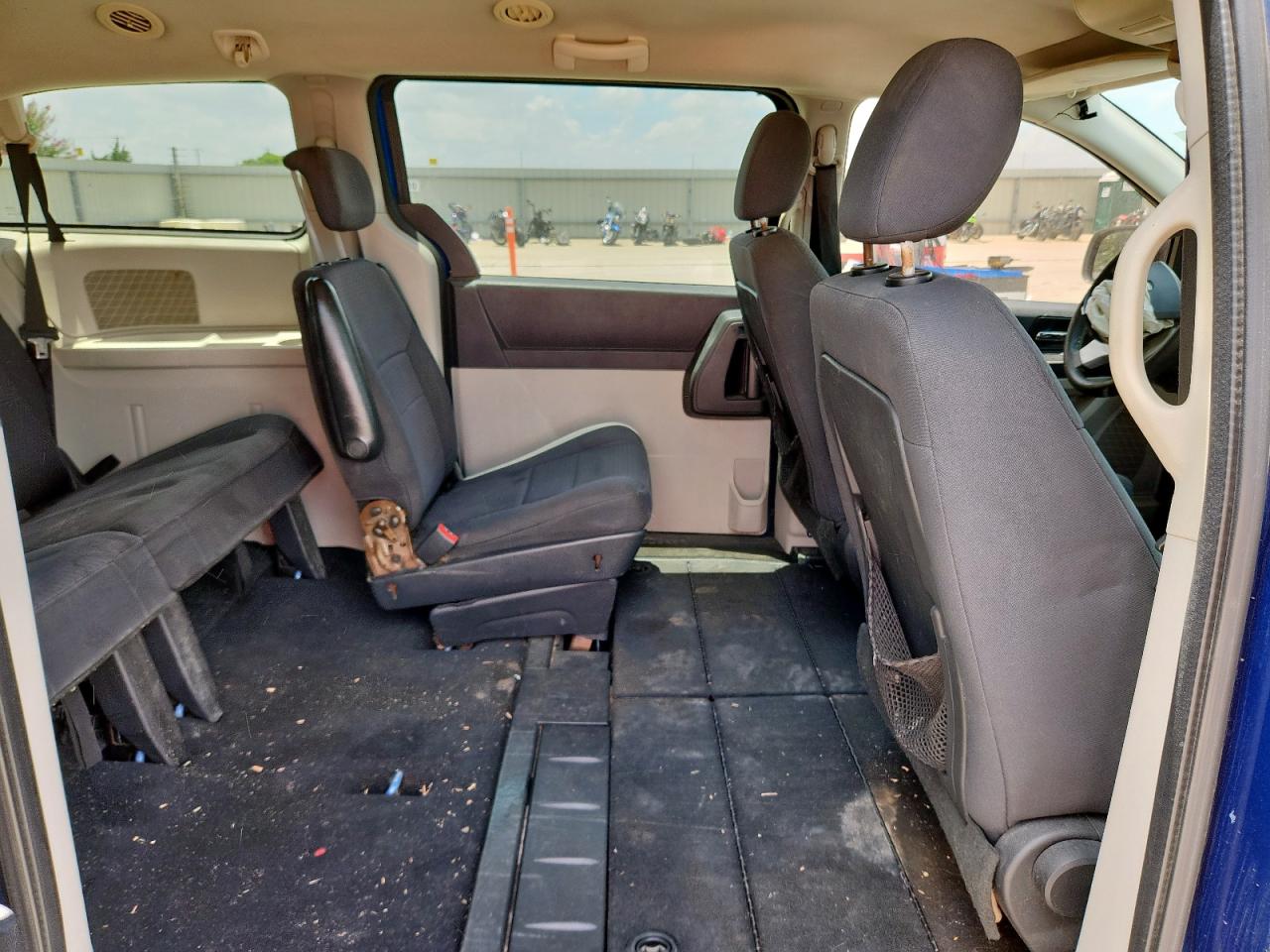 2010 Dodge Grand Caravan Se VIN: 2D4RN4DE8AR218350 Lot: 64327375