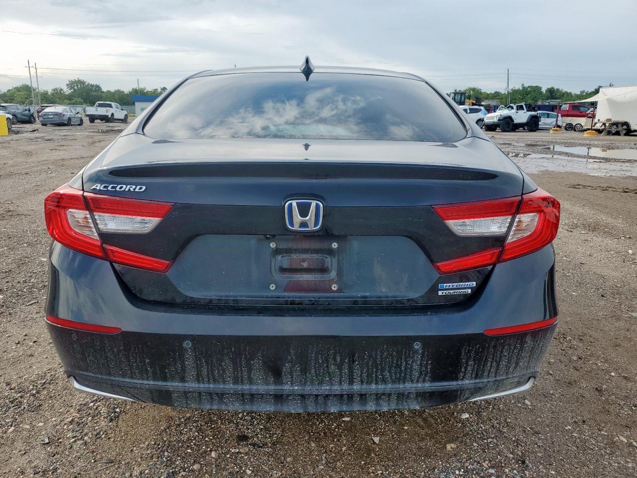 2022 Honda Accord Touring Hybrid VIN: 1HGCV3F9XNA018319 Lot: 64042185