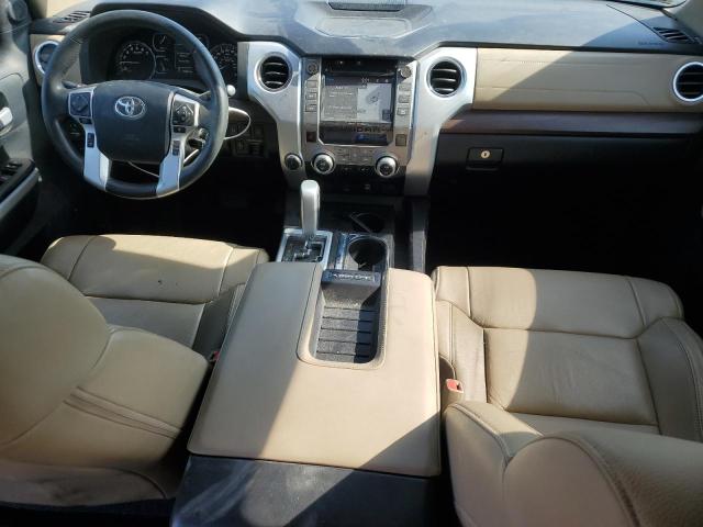  TOYOTA TUNDRA 2018 Czerwony
