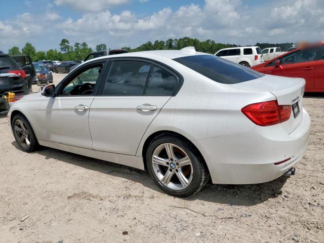  BMW 3 SERIES 2014 Белы