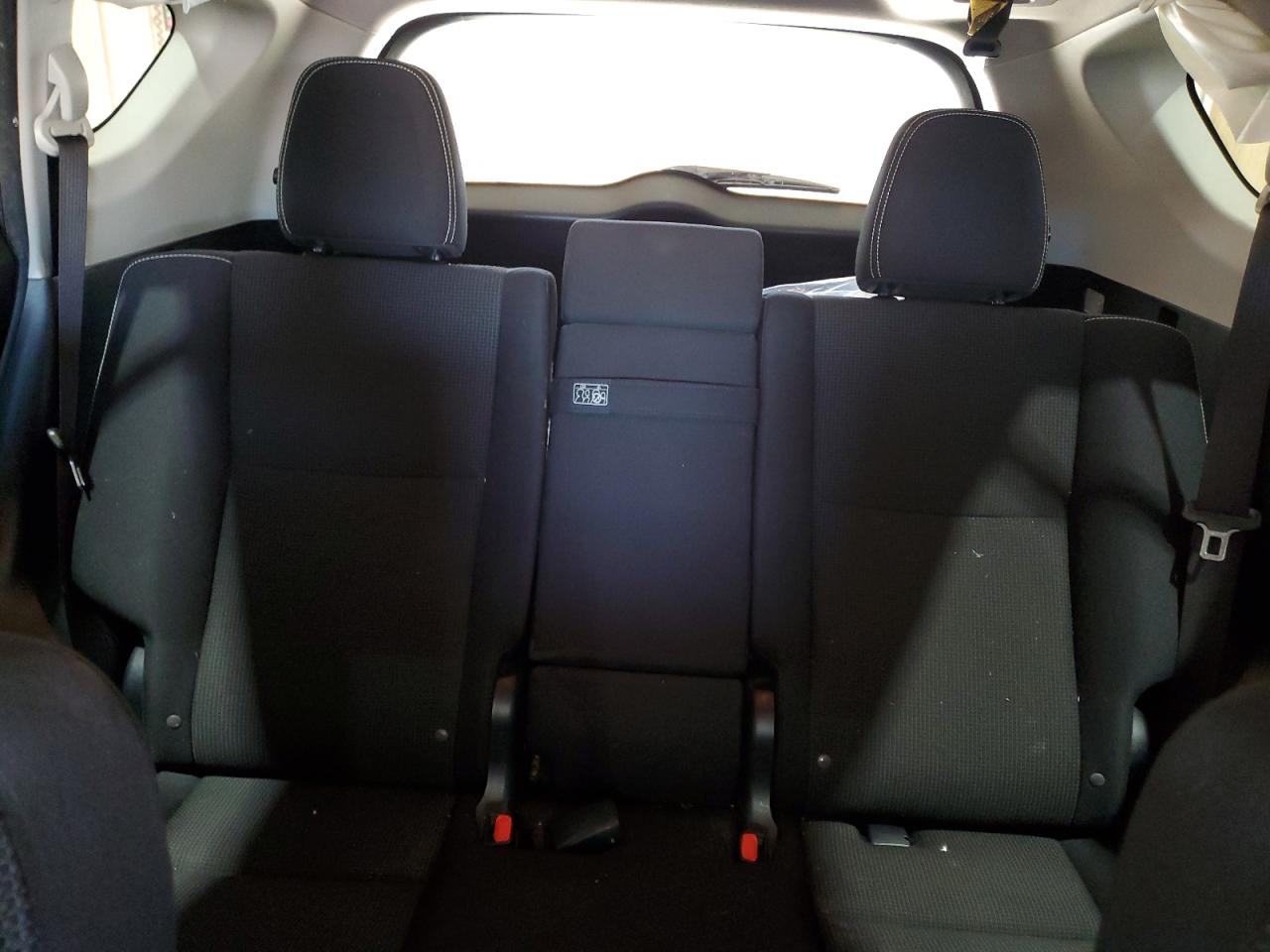 2017 Toyota Rav4 Hv Le VIN: JTMRJREV1HD086856 Lot: 62672265