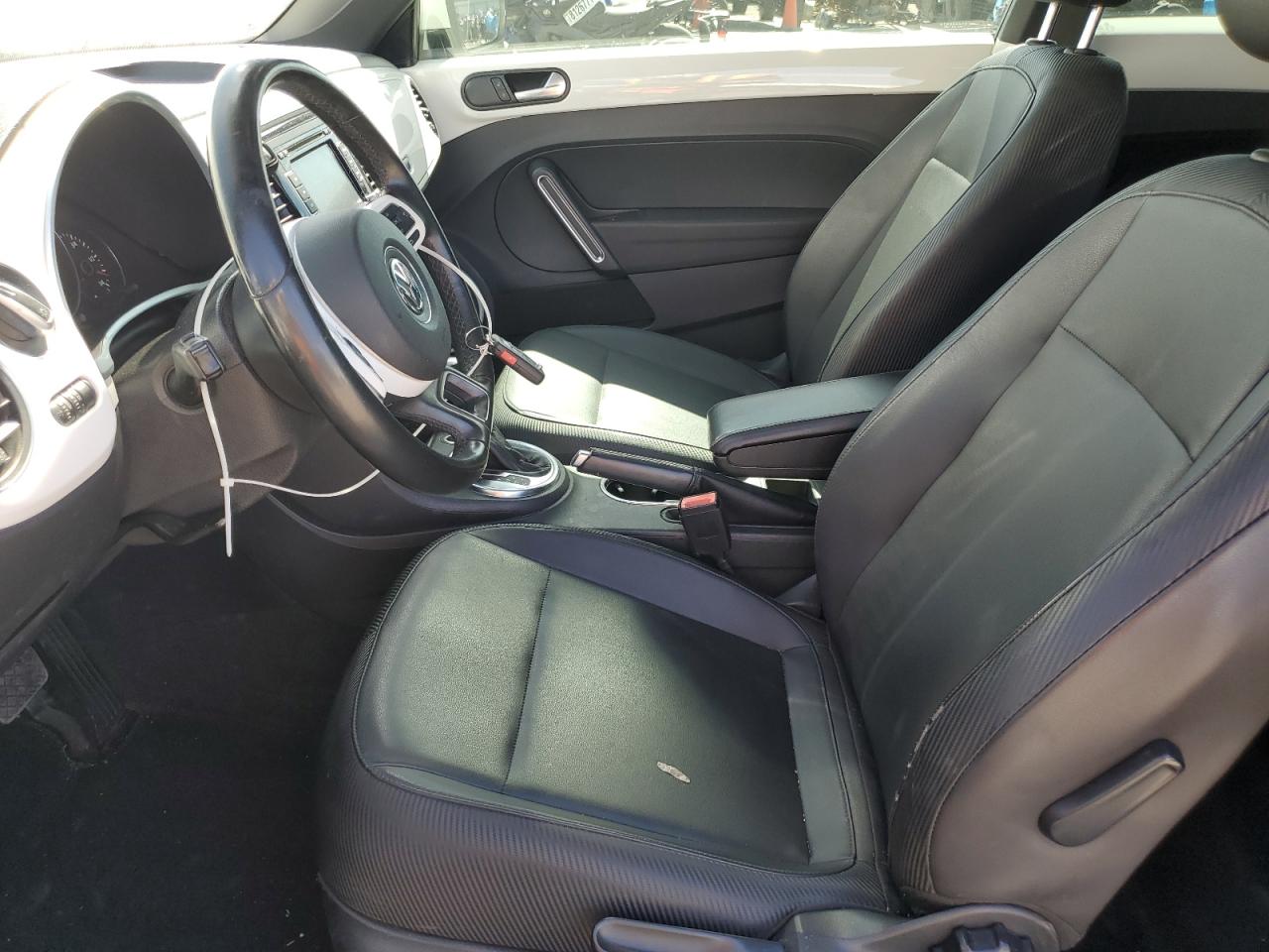 2012 Volkswagen Beetle VIN: 3VWJP7AT7CM632719 Lot: 64264055