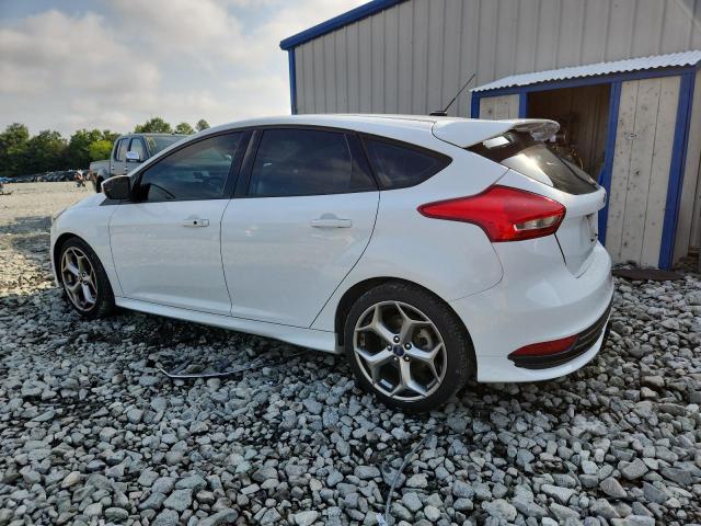  FORD FOCUS 2017 White