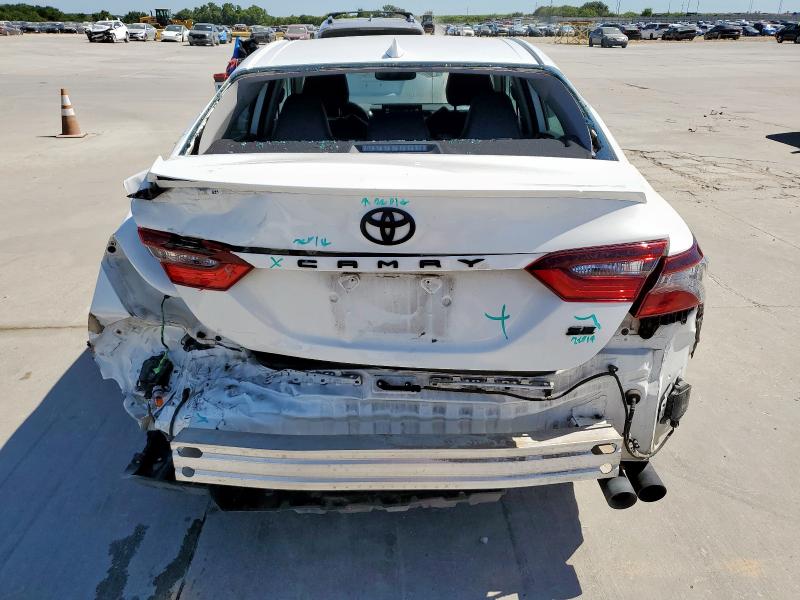  TOYOTA CAMRY 2021 White