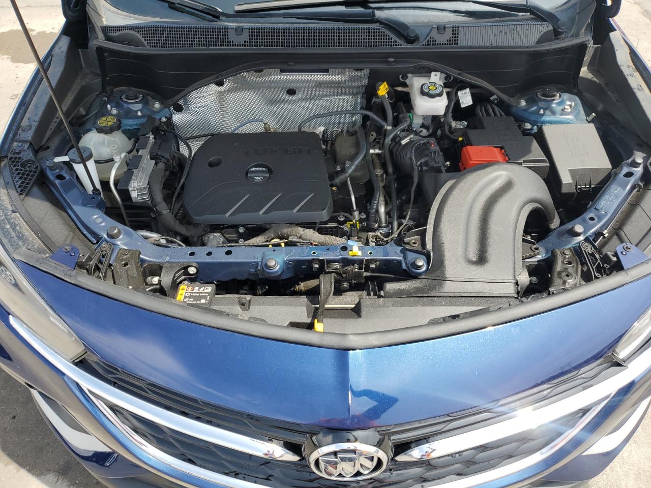 kl4mmcsl2nb137333 KL4MMCSL2NB137333 2022 Buick Encore Gx Preferred