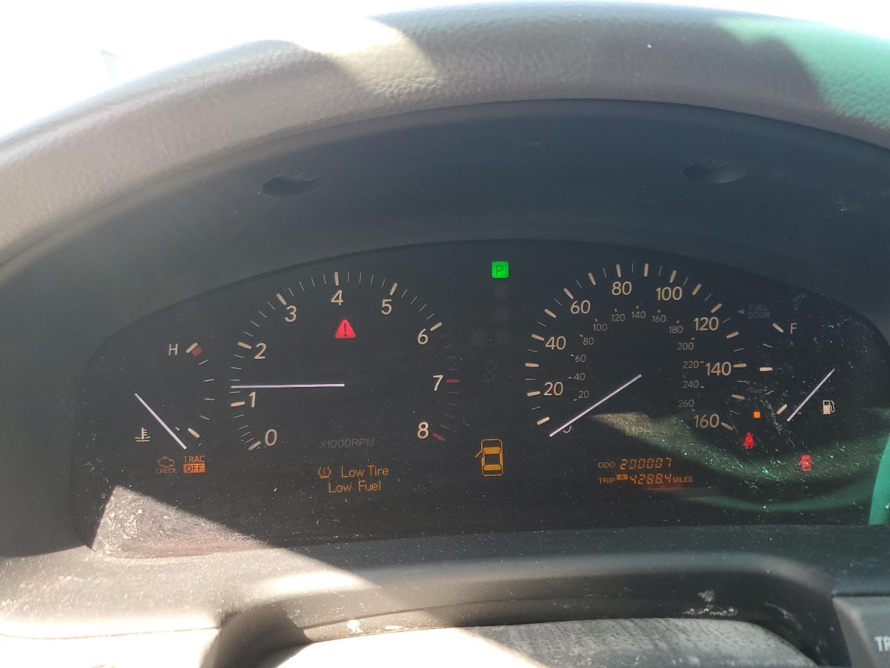2004 Lexus Ls 430 VIN: JTHBN36F940138647 Lot: 64980675