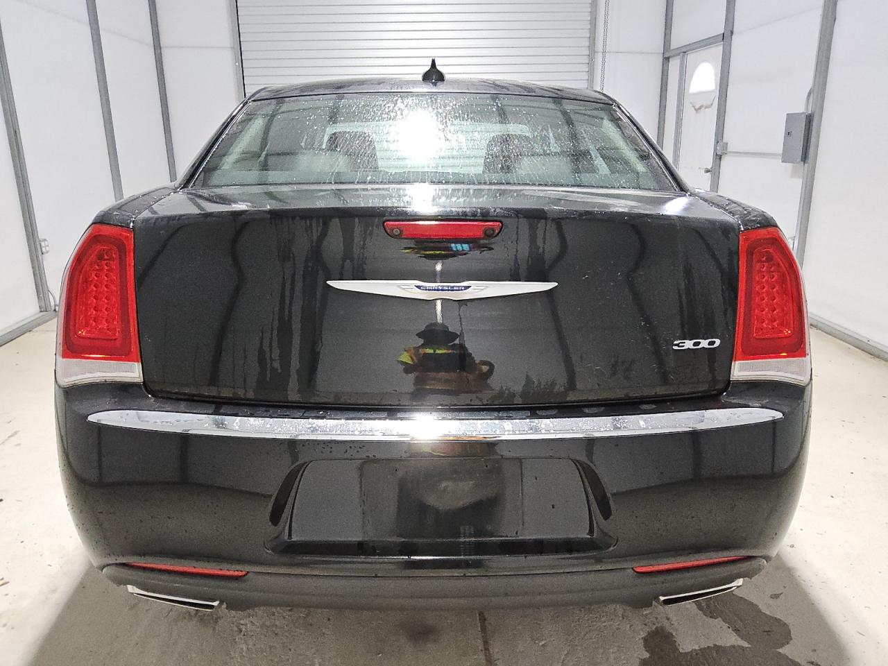 2019 Chrysler 300 Limited VIN: 2C3CCAEG2KH660298 Lot: 62773385