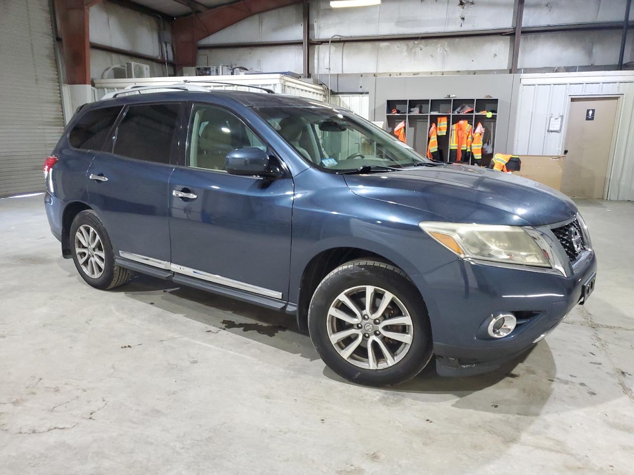 2014 Nissan Pathfinder S VIN: 5N1AR2MM5EC710645 Lot: 66082255