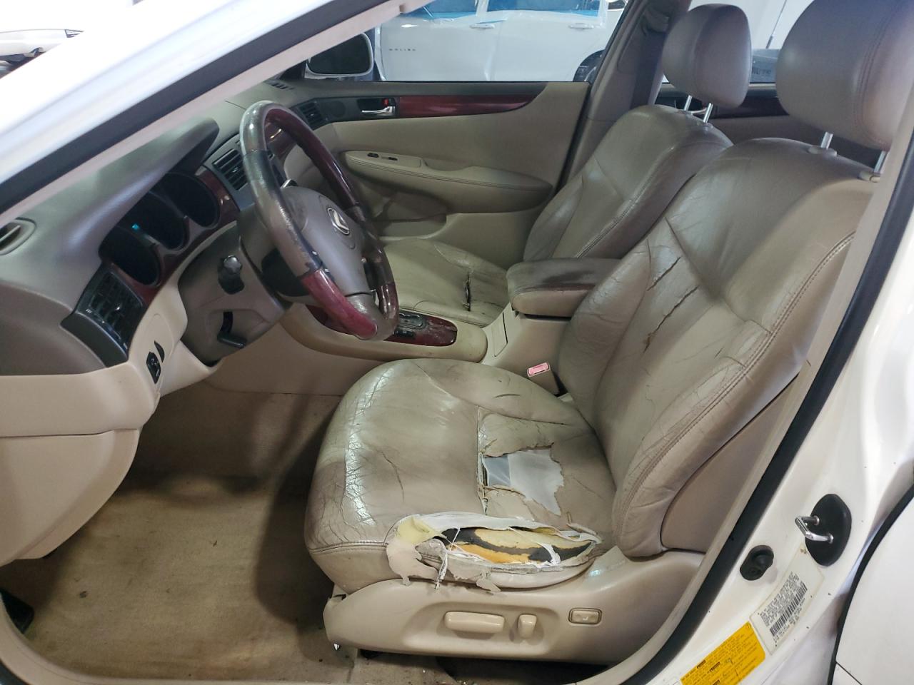 2002 Lexus Es 300 VIN: JTHBF30G825033662 Lot: 63764485