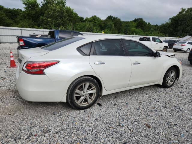 Sedans NISSAN ALTIMA 2014 White
