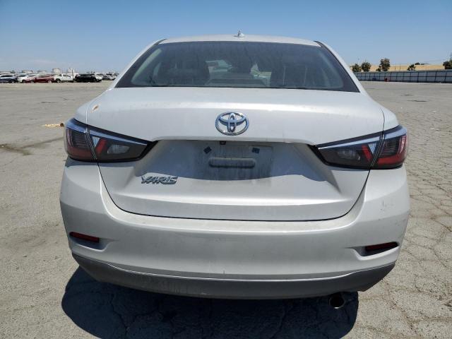  TOYOTA YARIS 2019 Silver