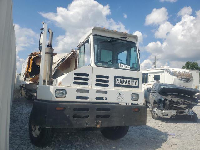 2000 CAPACITY YARD TRUCK à vendre chez Copart GA - CARTERSVILLE
