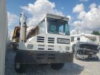 2000 CAPACITY YARD TRUCK à vendre chez Copart GA - CARTERSVILLE