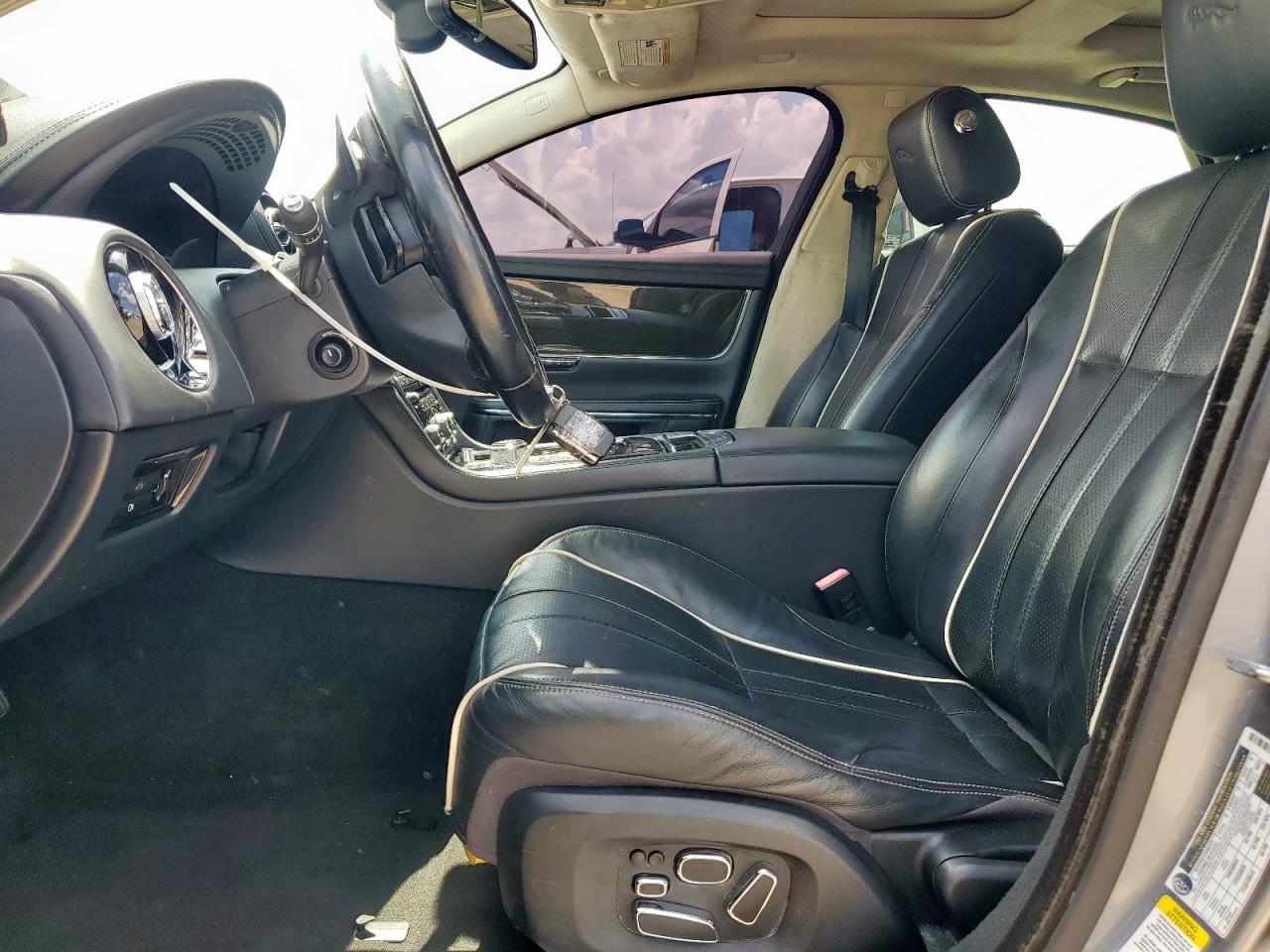 2014 Jaguar Xj Supercharged VIN: SAJWA1GT9EMV62140 Lot: 64647085