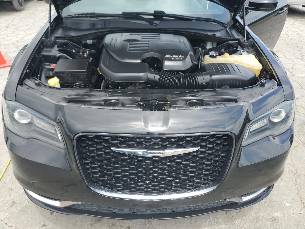 2C3CCAGG4GH253281 2016 Chrysler 300 S