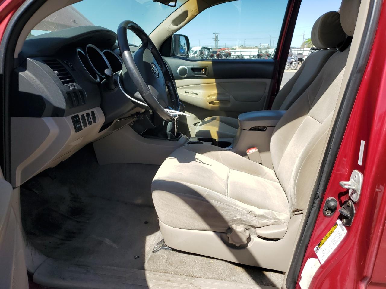 2005 Toyota Tacoma Access Cab VIN: 5TEUX42N65Z005787 Lot: 64688175