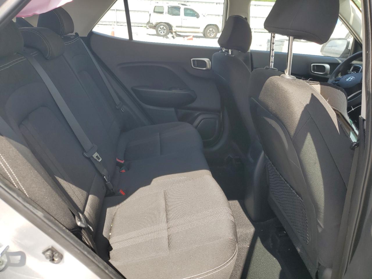 2020 Hyundai Venue Sel VIN: KMHRC8A38LU028899 Lot: 63781765
