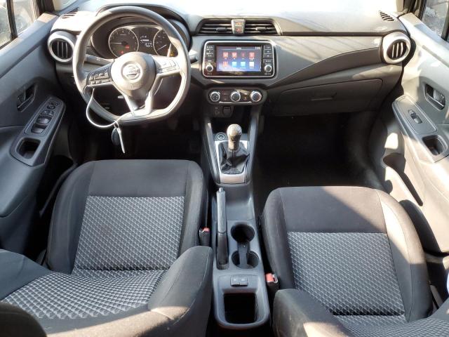  NISSAN VERSA 2021 Угольный