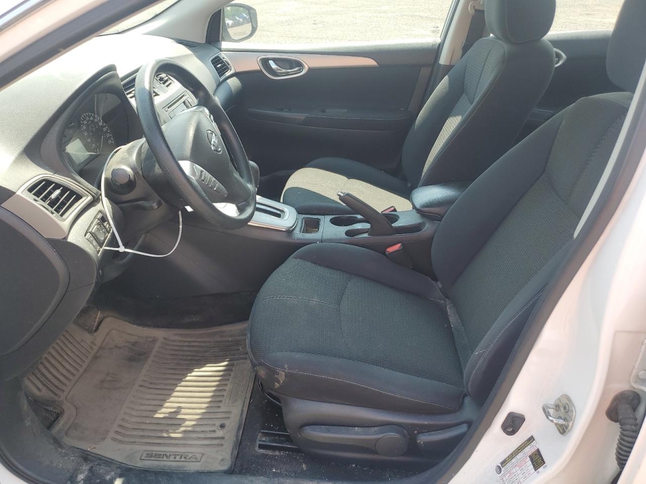 2015 Nissan Sentra S VIN: 3N1AB7AP3FL660356 Lot: 61897485