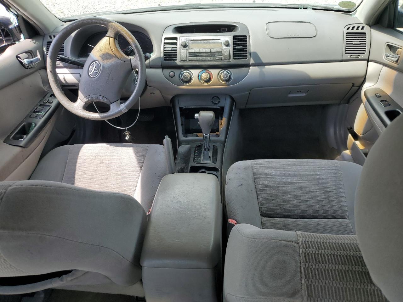 2005 Toyota Camry Le VIN: 4T1BE32K65U632975 Lot: 64685325