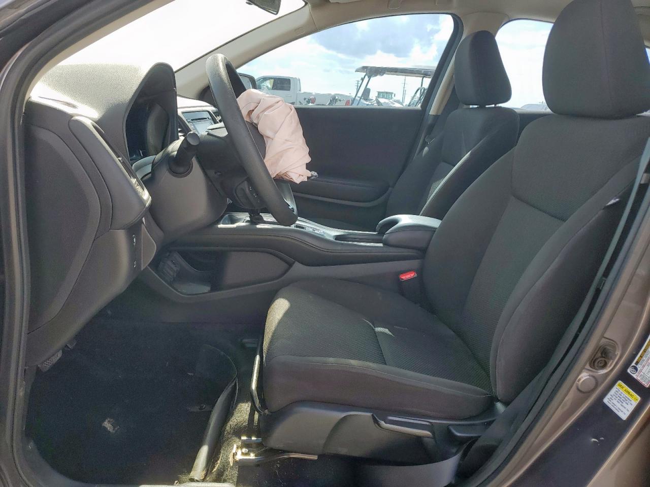 2016 Honda Hr-V Lx VIN: 3CZRU5H39GM709504 Lot: 64123285