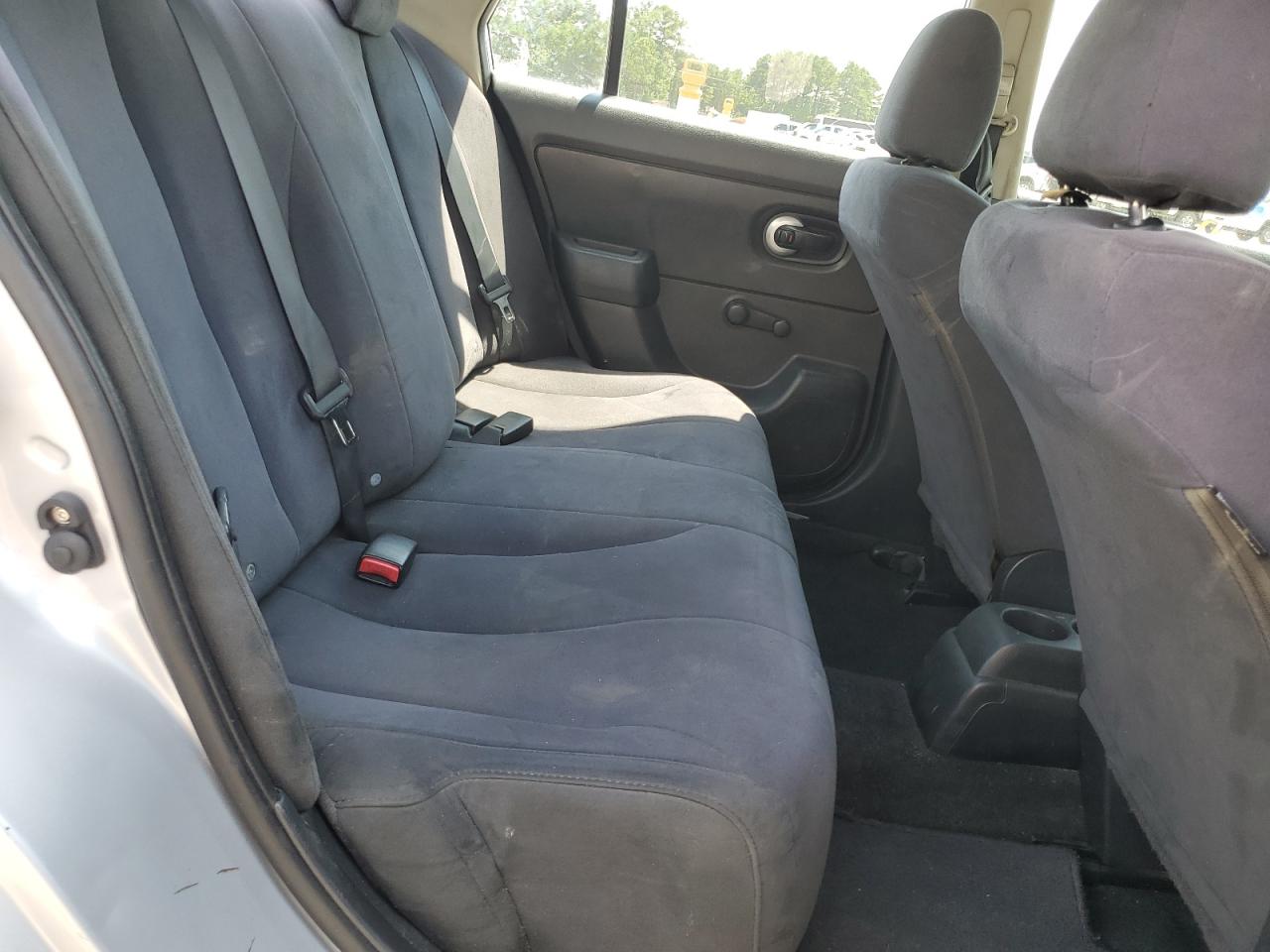 2009 Nissan Versa S VIN: 3N1CC11E29L427445 Lot: 64087395