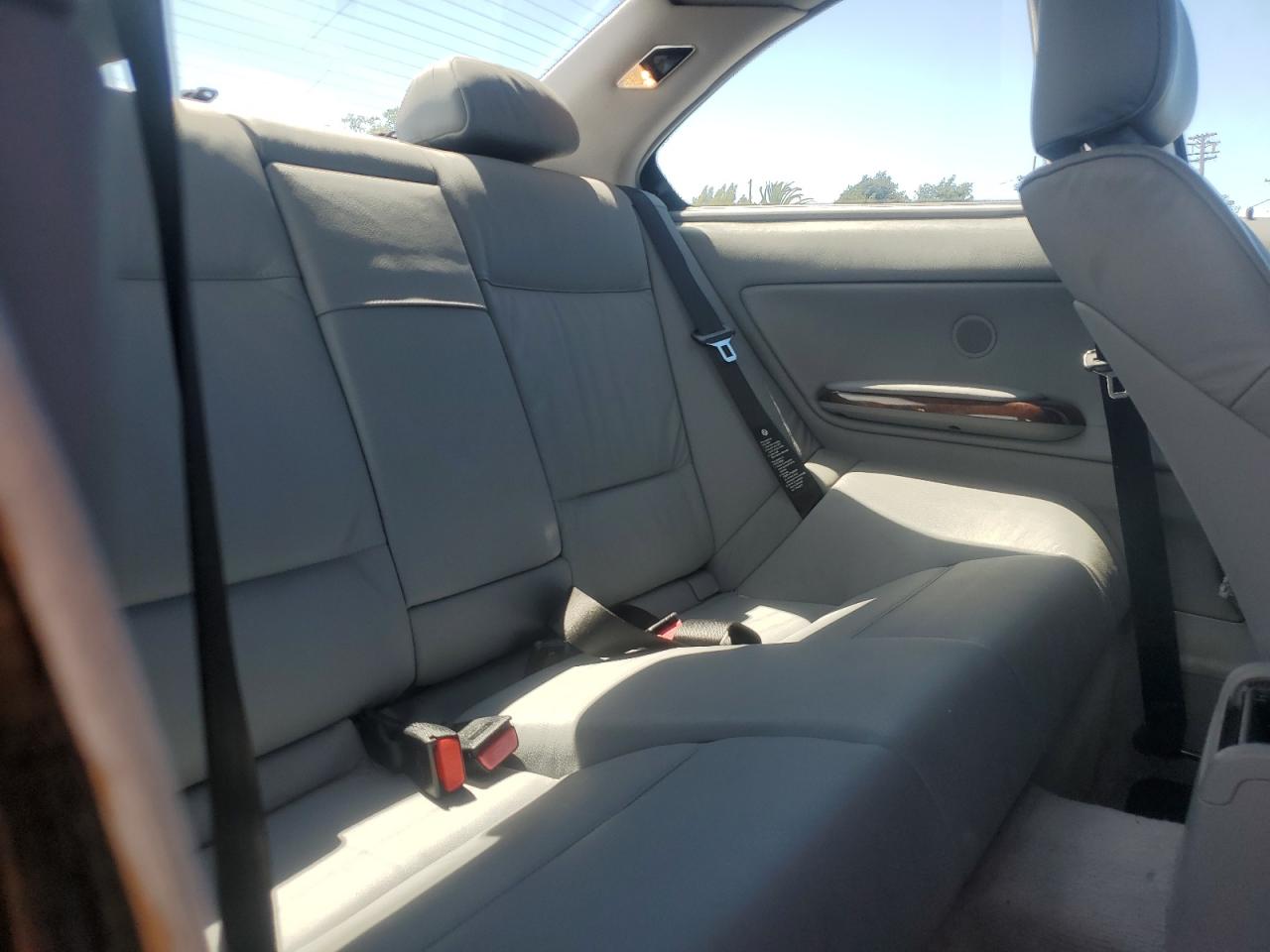 wbabn33451jw57072 WBABN33451JW57072 2001 BMW 325 Ci