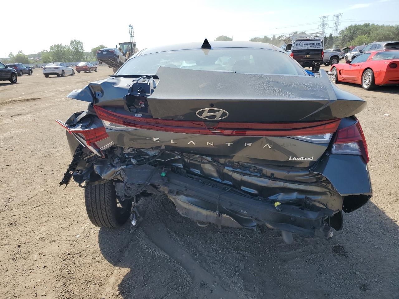 2024 Hyundai Elantra Limited VIN: KMHLP4DG2RU698152 Lot: 65608355
