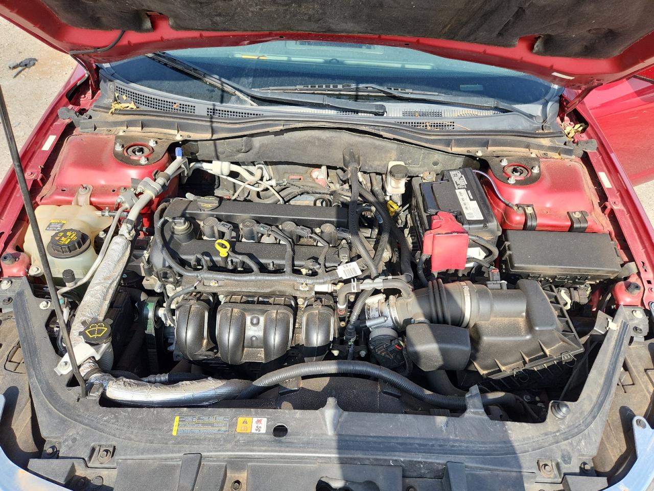 2011 Ford Fusion Se VIN: 3FAHP0HA2BR196477 Lot: 63853585