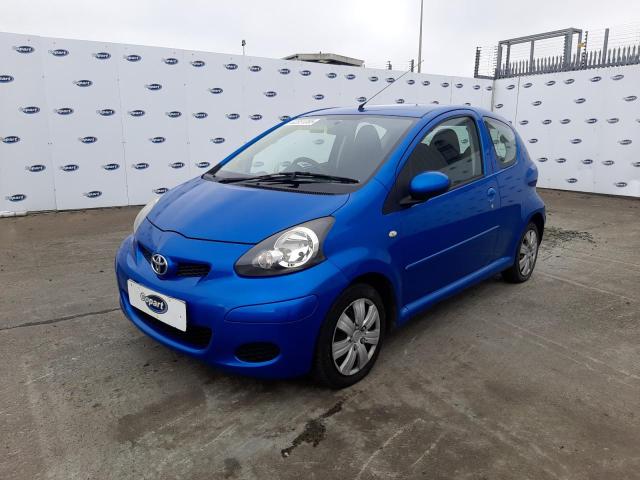 TOYOTA AYGO BLUE 2010