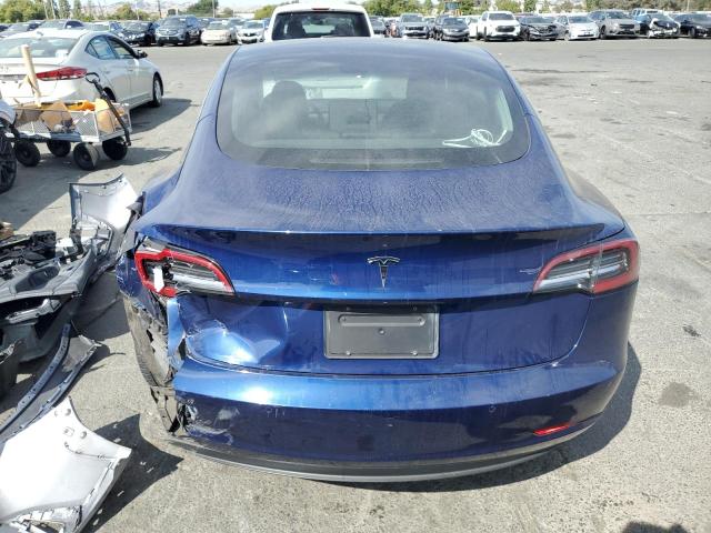  TESLA MODEL 3 2018 Синий