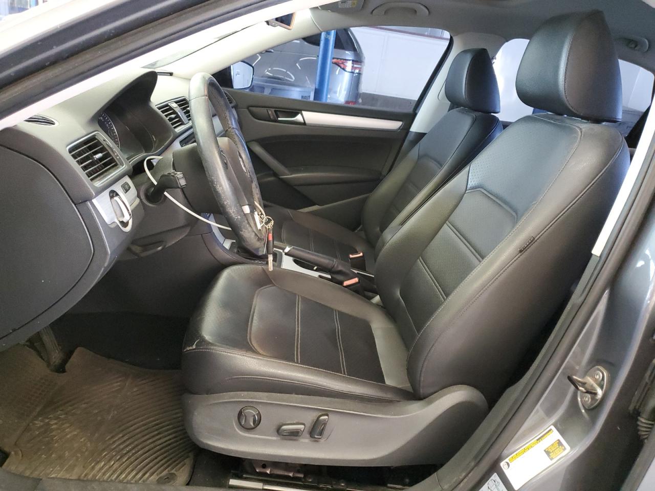 2013 Volkswagen Passat Se VIN: 1VWBP7A37DC092991 Lot: 63979935