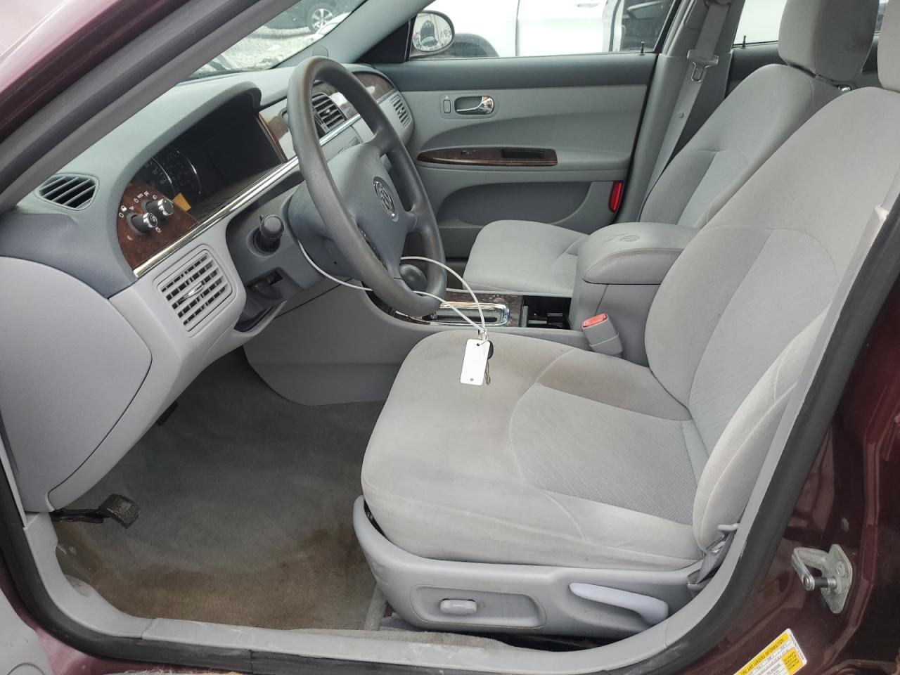 2007 Buick Lacrosse Cx VIN: 2G4WC582171216809 Lot: 64447275
