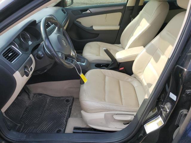 Sedans VOLKSWAGEN JETTA 2013 Black
