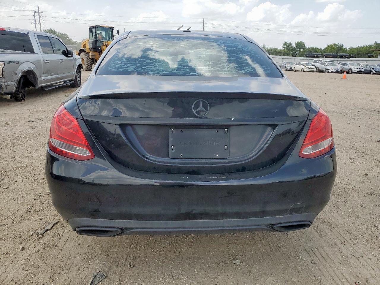 2018 Mercedes-Benz C 300 VIN: 55SWF4JB6JU255026 Lot: 65280335