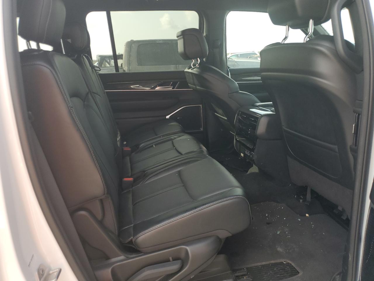 2022 Jeep Wagoneer Series Iii VIN: 1C4SJUDT1NS207073 Lot: 63116745