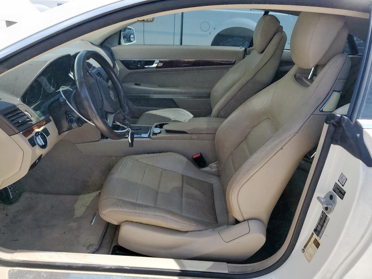 2012 Mercedes-Benz E 350 VIN: WDDKJ5KBXCF176045 Lot: 65658355