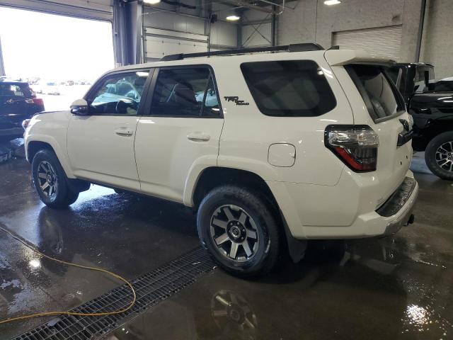  TOYOTA 4RUNNER SE 2023 Biały