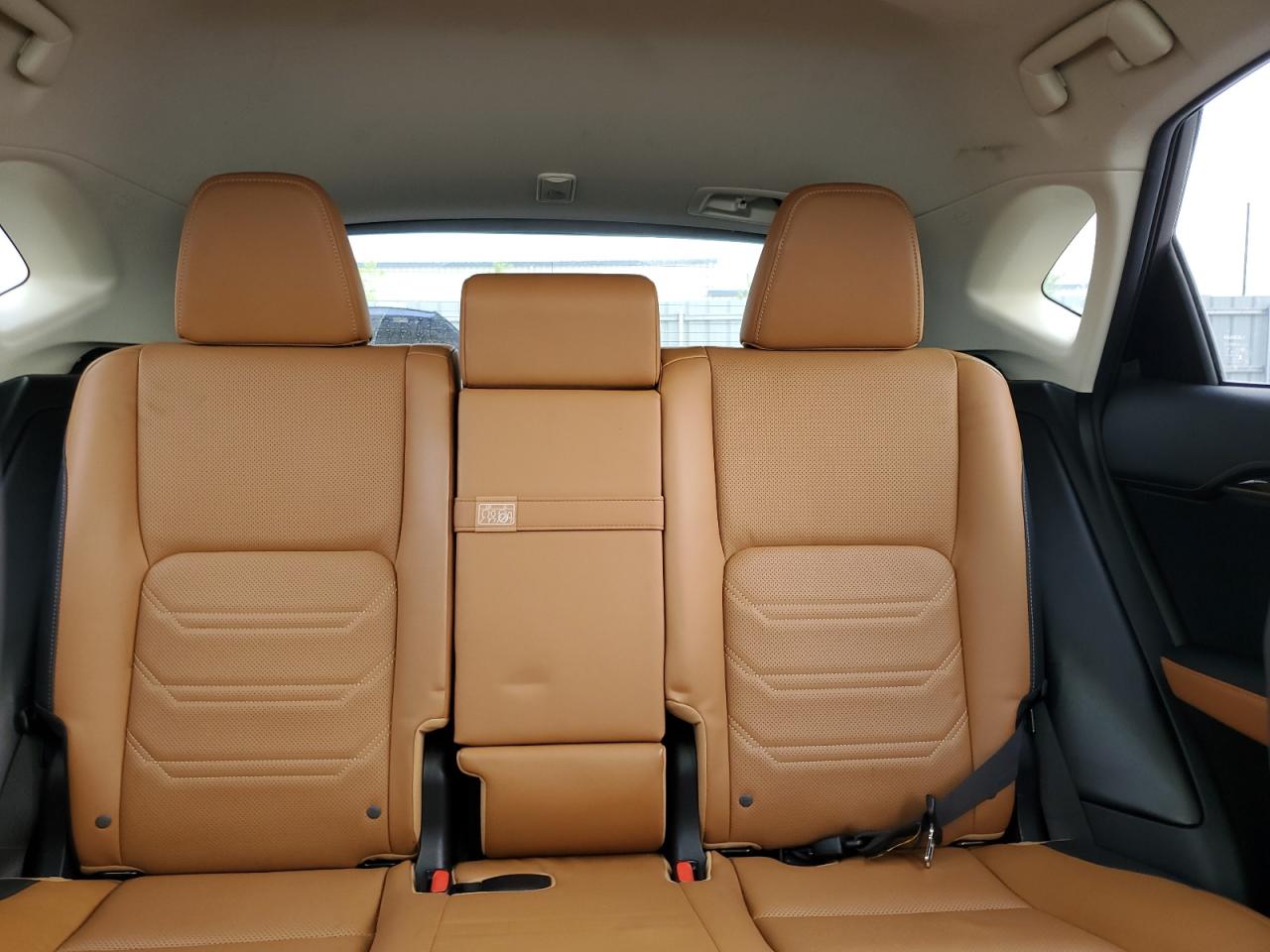 2020 Lexus Nx 300 Luxury VIN: JTJHARDZ4L5015988 Lot: 64292425