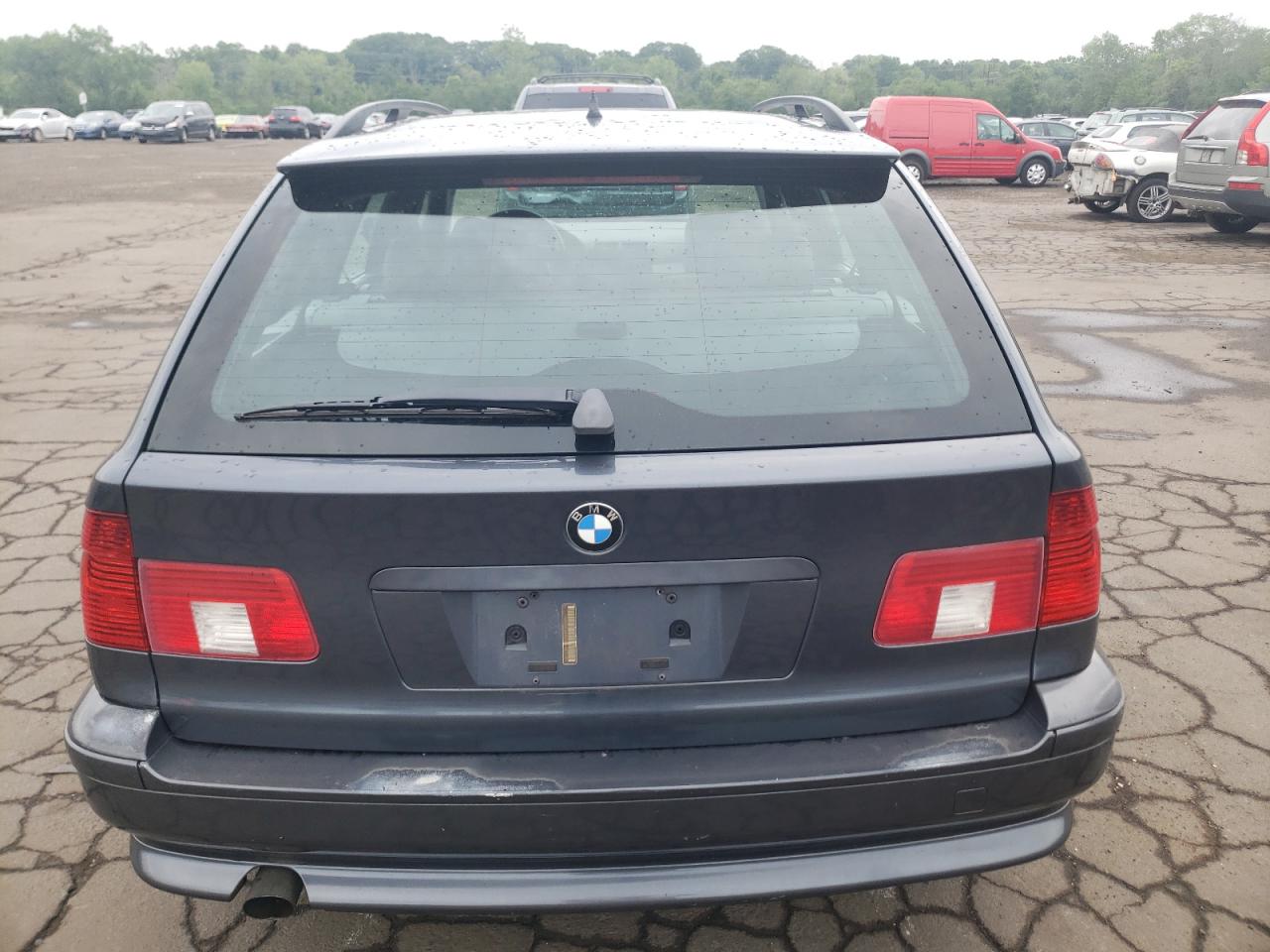2001 BMW 525 It Automatic VIN: WBADS43441GD84598 Lot: 63105485