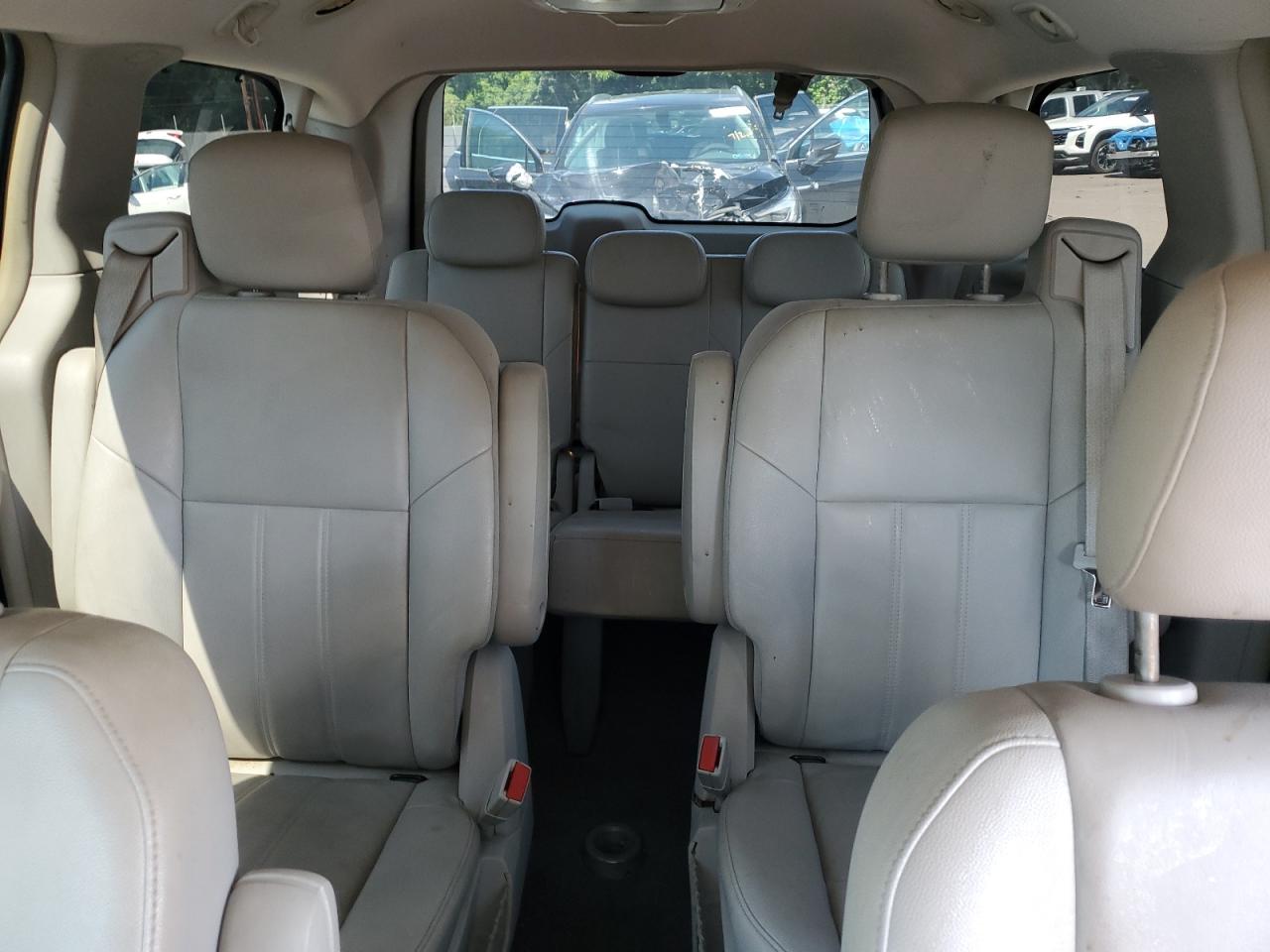 2008 Chrysler Town & Country Touring VIN: 2A8HR54P38R650867 Lot: 62985025