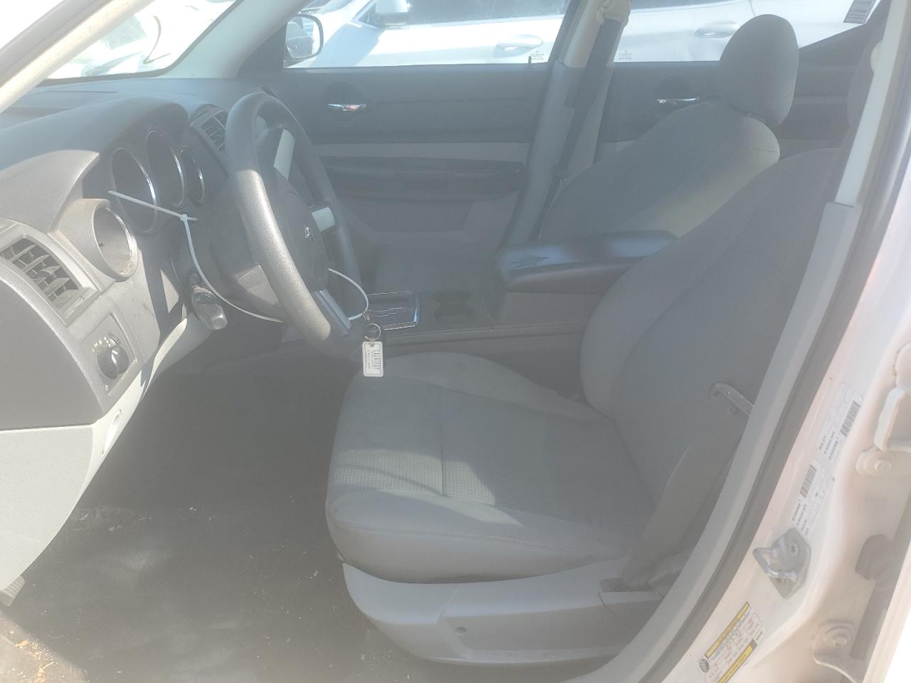 2008 Dodge Charger VIN: 2B3KA43R38H231992 Lot: 63245005